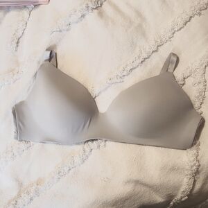 Victoria's Secret T-shirt Bra